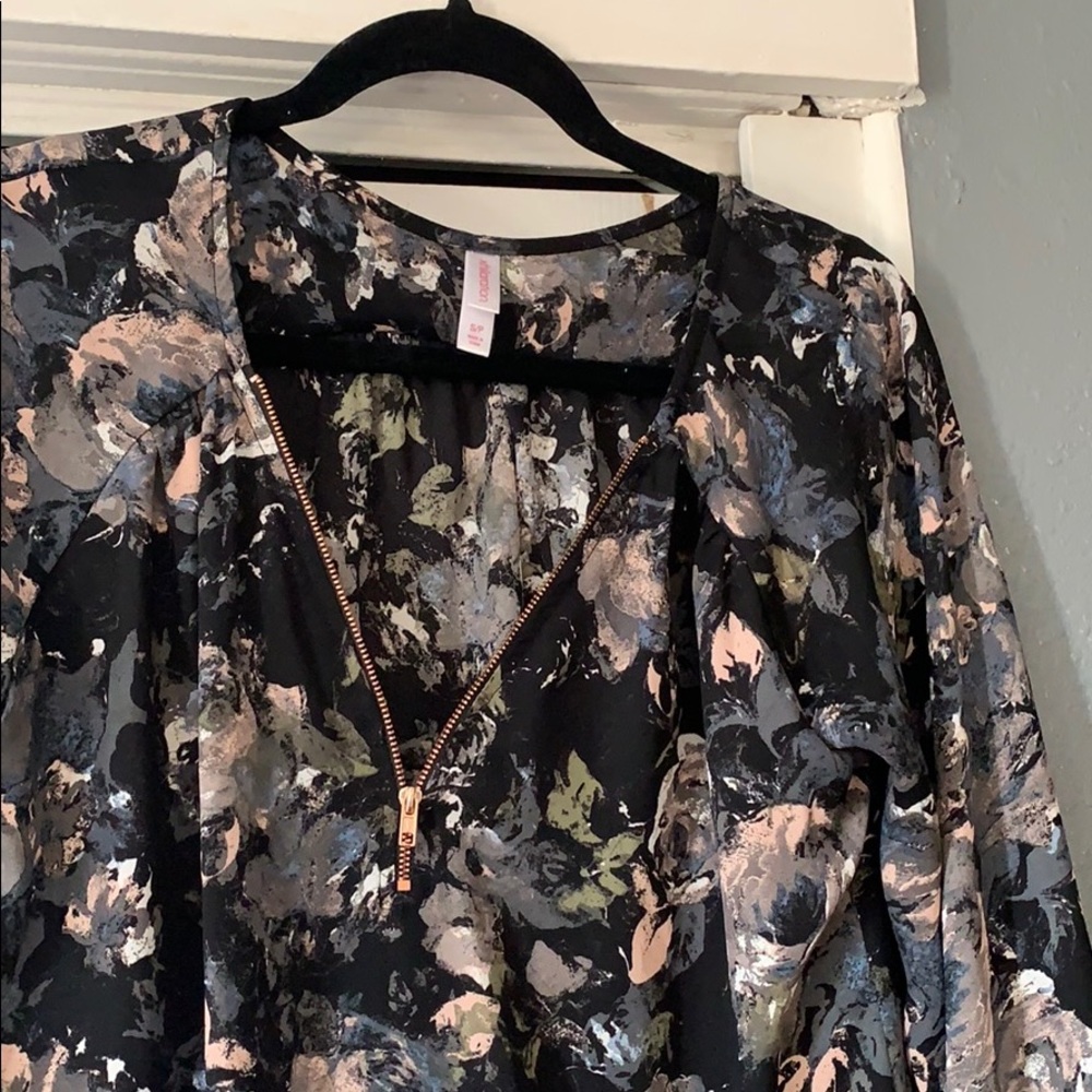 Target blouse - Picture 2 of 5